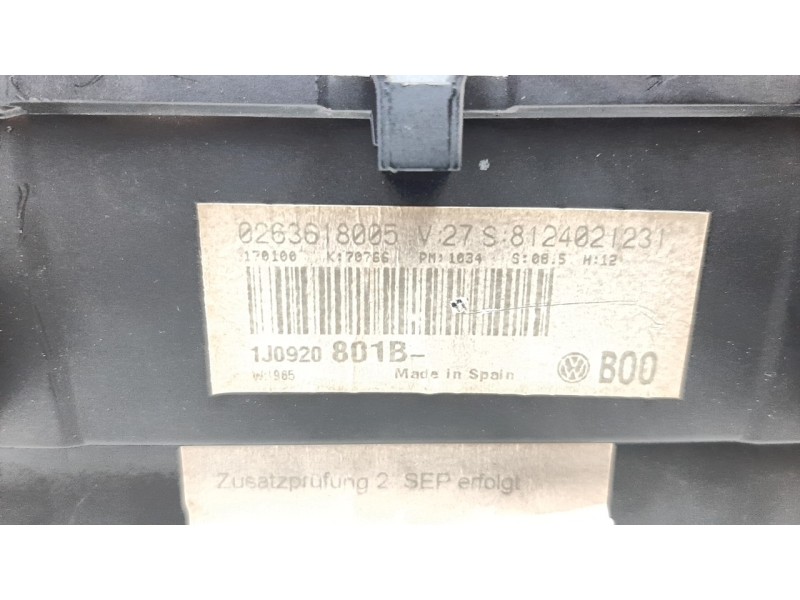 Recambio de cuadro instrumentos para volkswagen golf iv berlina (1j1) básico referencia OEM IAM 1J0920801B  