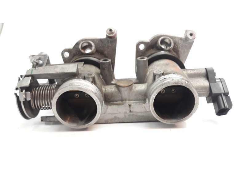 Recambio de caja mariposa para bmw c 650 gt c 650 gt referencia OEM IAM 13547729883  