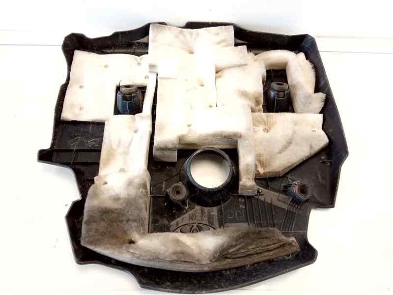 Recambio de tapa motor para toyota hilux (kun) double cab 4x4 referencia OEM IAM 126010L070  