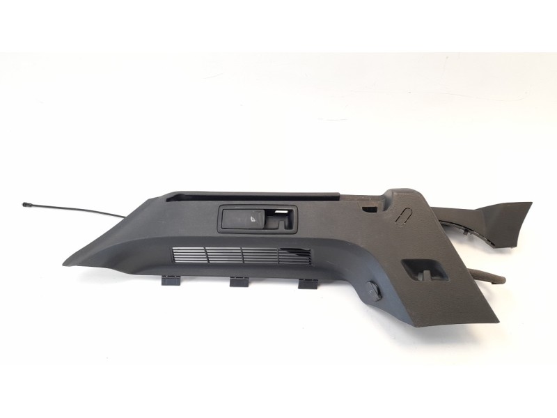 Recambio de guarnecidos maletero para seat leon st (5f8) 2.0 tdi referencia OEM IAM 5F9867761A  