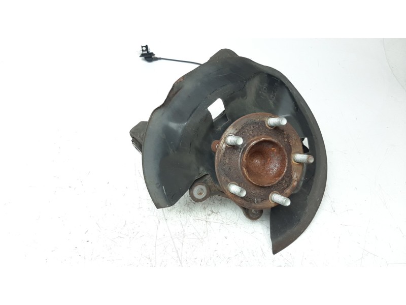 Recambio de mangueta trasera izquierda para mazda cx-3 2.0 cat referencia OEM IAM KD372612XA  