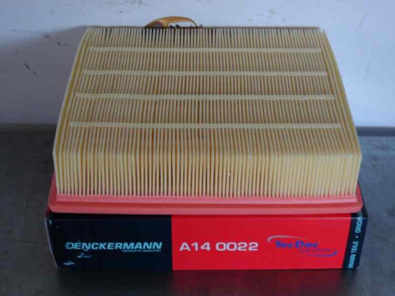 Recambio de filtro aire para audi a4 avant (b5) 1.6 referencia OEM IAM 058133843 A140022 1457429870