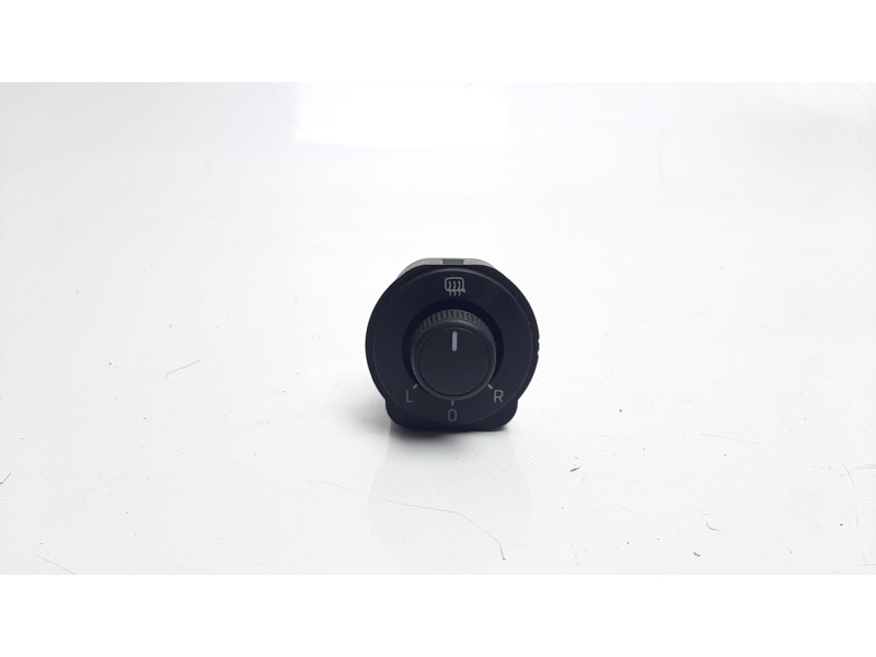 Recambio de mando retrovisor para skoda octavia lim. (5e3) 1.6 tdi dpf referencia OEM IAM 5E0959565B  