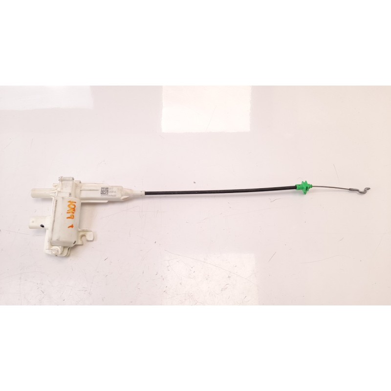 Recambio de tapa exterior combustible para mercedes-benz clase gla (bm 247) 1.3 cat referencia OEM IAM A0999068600  
