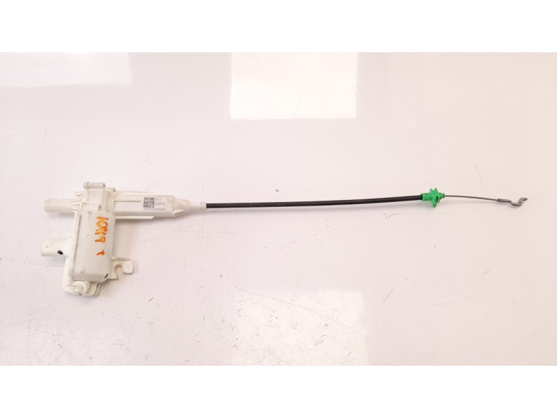 Recambio de tapa exterior combustible para mercedes-benz clase gla (bm 247) 1.3 cat referencia OEM IAM A0999068600  