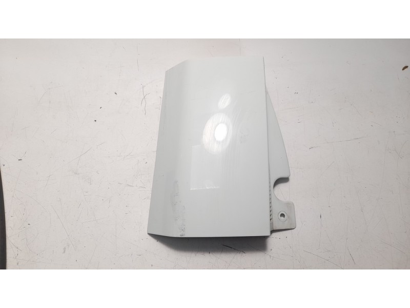 Recambio de moldura para opel meriva 1.6 16v referencia OEM IAM 13130027 467597050 