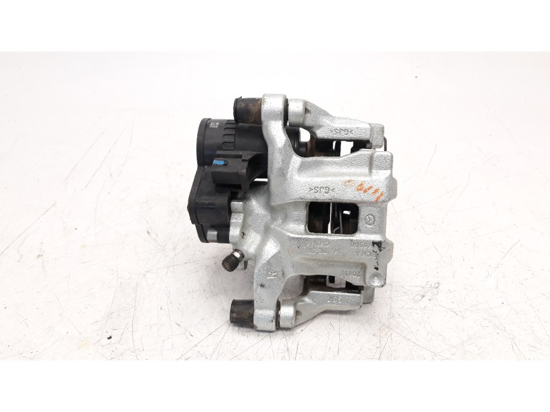 Recambio de pinza de freno trasera derecha para mazda cx-30 referencia OEM IAM BCKA26980A  
