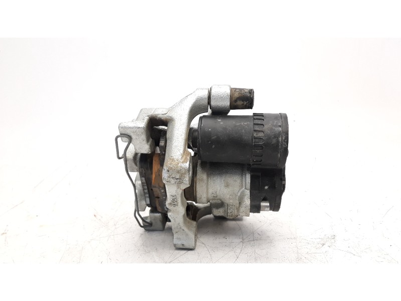Recambio de pinza de freno trasera derecha para mazda cx-30 referencia OEM IAM BCKA26980A  
