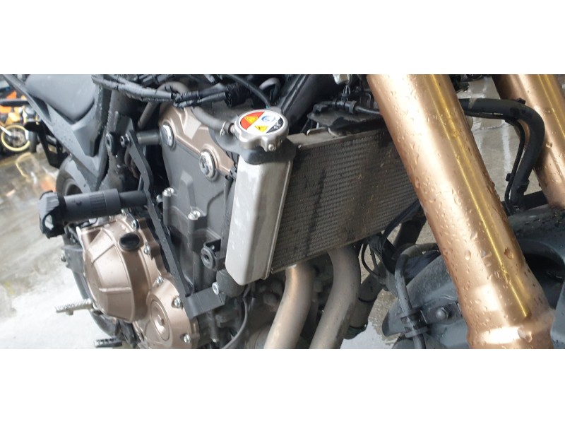 Recambio de radiador agua para honda cb 500f referencia OEM IAM 19010MKPDP1  
