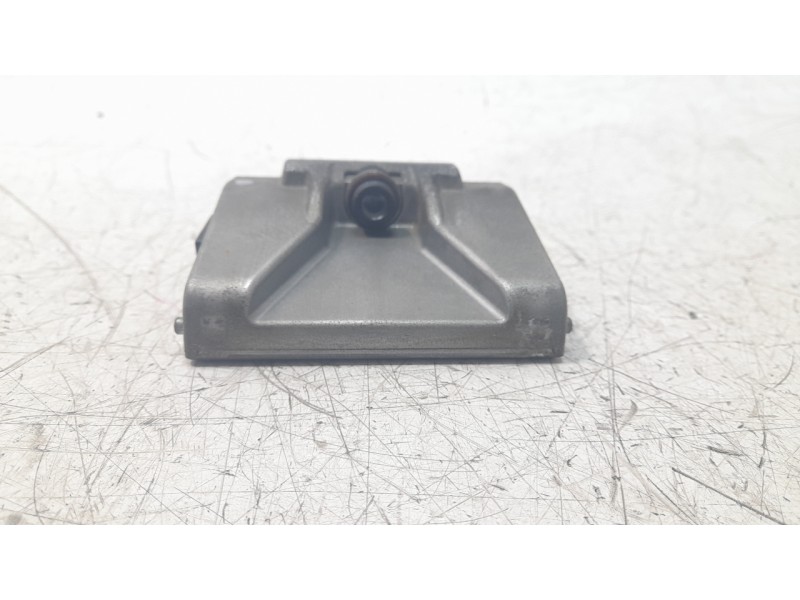 Recambio de camara vision frontal para hyundai tucson kosmo 4wd referencia OEM IAM 95895D7000  