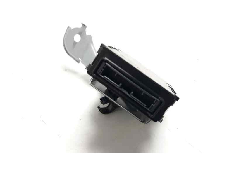 Recambio de modulo electronico para toyota yaris hybrid active referencia OEM IAM 8910052030  