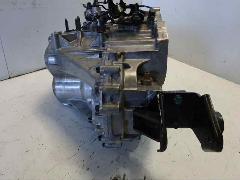 Recambio de caja cambios para kia carnival 2.9 crdi vgt active referencia OEM IAM Y060501720 4300038050 