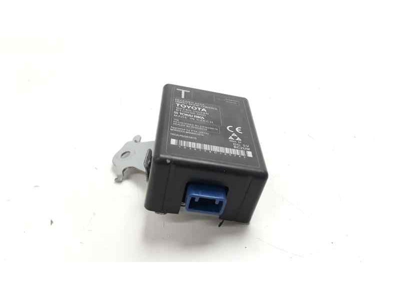 Recambio de modulo electronico para toyota yaris hybrid active referencia OEM IAM 897400D280  