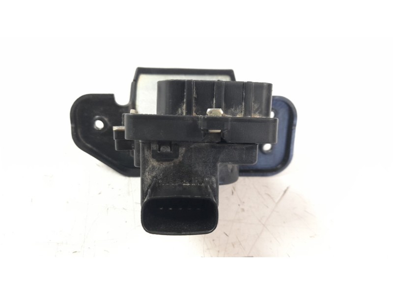 Recambio de cerradura maletero / porton para kia ceed 1.0 tgdi cat referencia OEM IAM 1392100010  