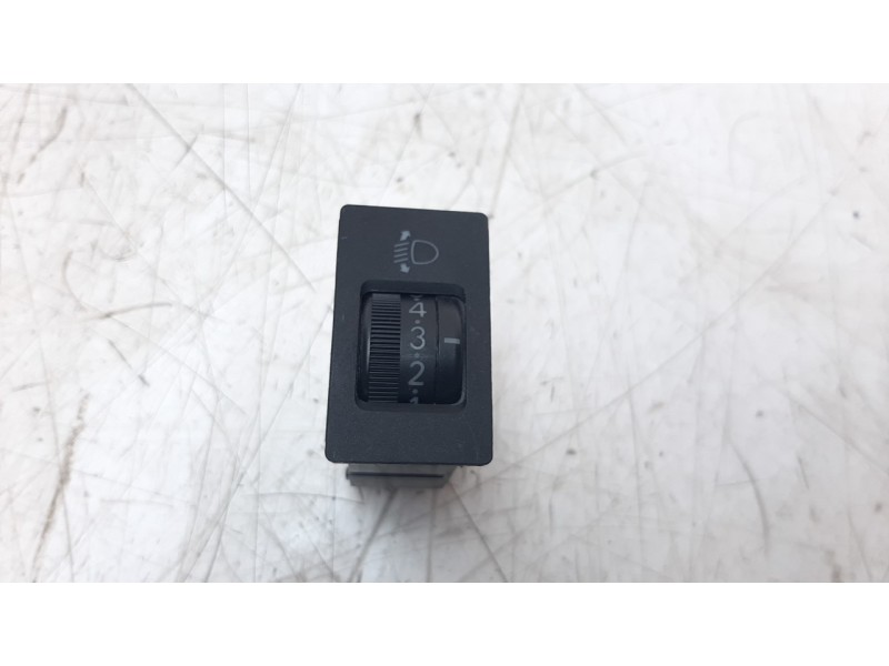 Recambio de interruptor para toyota rav 4 (a2) 1.8 16v cat referencia OEM IAM 8415220050  