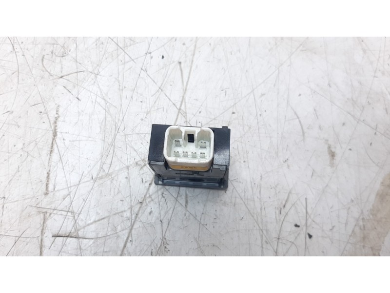 Recambio de interruptor para toyota rav 4 (a2) 1.8 16v cat referencia OEM IAM 8415220050  