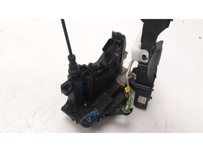 Recambio de cerradura puerta delantera izquierda para kia ceed 1.0 tgdi cat referencia OEM IAM 81310J7010  