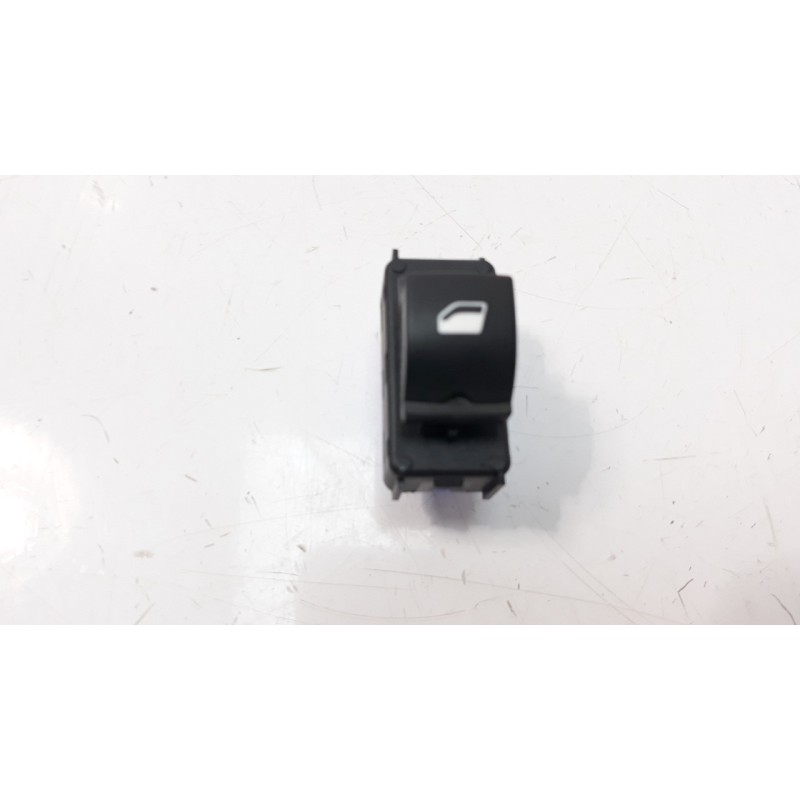 Recambio de mando elevalunas trasero derecho para citroen c-elysée 1.6 blue-hdi fap referencia OEM IAM 96766662ZD IAF530007 EWSP