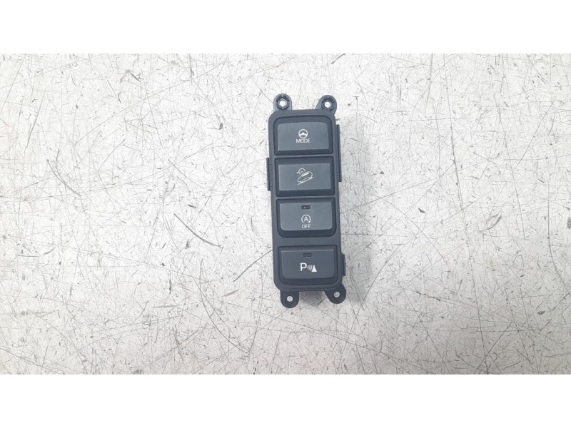Recambio de mando multifuncion para hyundai tucson kosmo 4wd referencia OEM IAM 93300D3470  