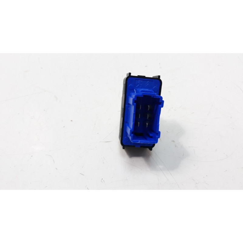 Recambio de mando elevalunas trasero derecho para citroen c-elysée 1.6 blue-hdi fap referencia OEM IAM 96766662ZD IAF530007 EWSP
