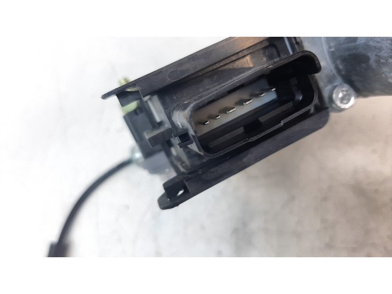 Recambio de elevalunas delantero izquierdo para kia stonic (ybcuv) concept referencia OEM IAM 82401H8000  