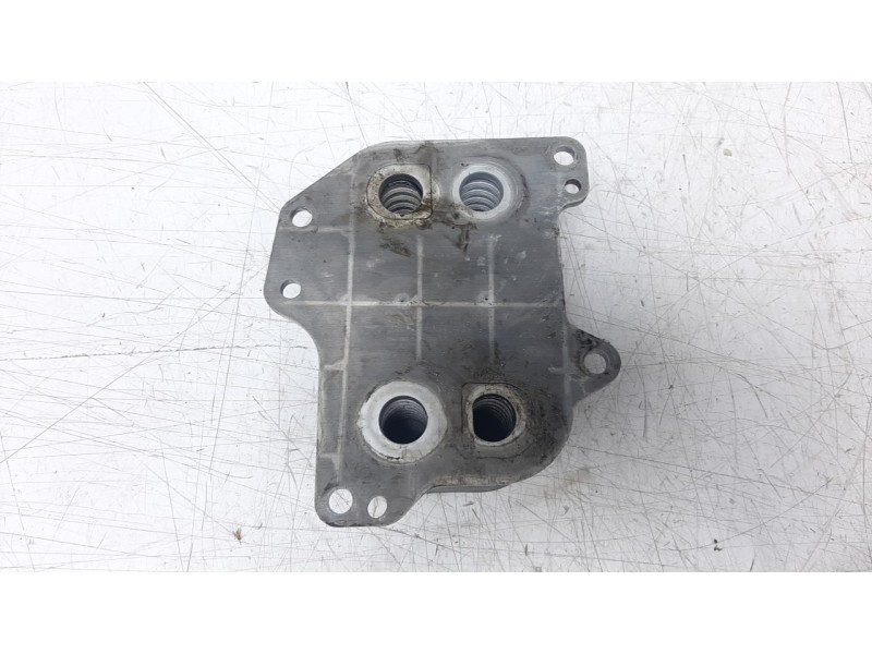 Recambio de enfriador aceite motor para audi q3 (8ug) sport referencia OEM IAM 03N117021  
