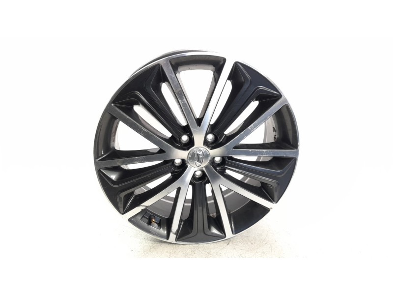 Recambio de llanta para hyundai tucson kosmo 4wd referencia OEM IAM 52910D7410PAC  