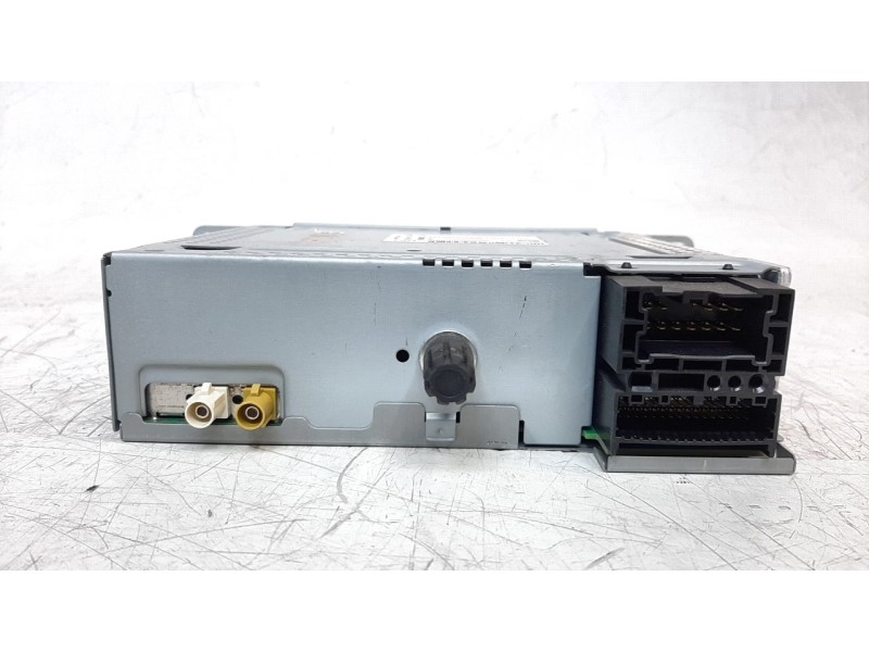 Recambio de sistema audio / radio cd para renault clio iv referencia OEM IAM 281151559R  