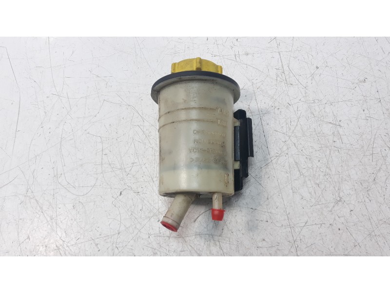 Recambio de deposito expansion para land rover range rover sport 3.0 td v6 cat referencia OEM IAM YC153R700A  