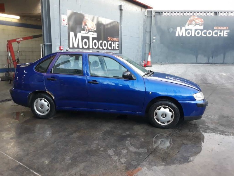 seat cordoba berlina (6k2) del año 2002