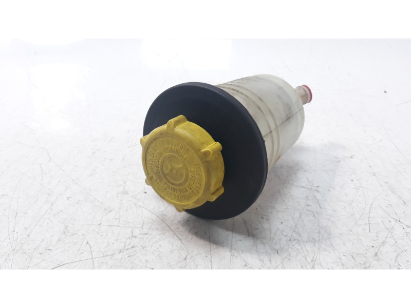 Recambio de deposito expansion para land rover range rover sport 3.0 td v6 cat referencia OEM IAM YC153R700A  