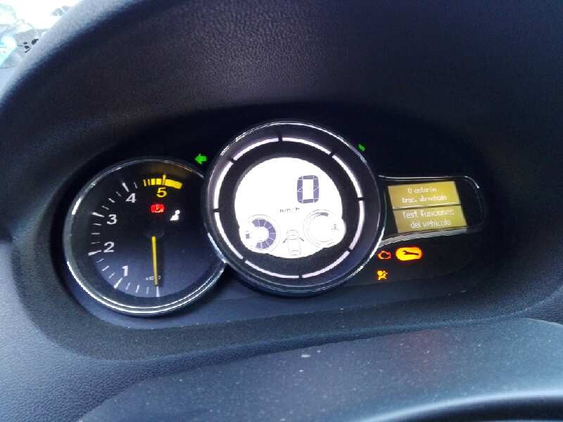 renault megane iii berlina 5 p del año 2011