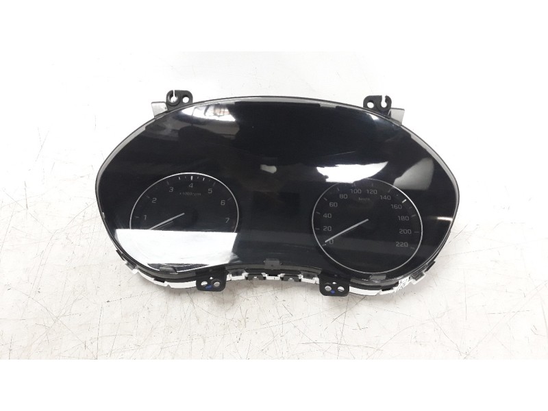 Recambio de cuadro instrumentos para hyundai i20 1.2 16v cat referencia OEM IAM 94003C8031  