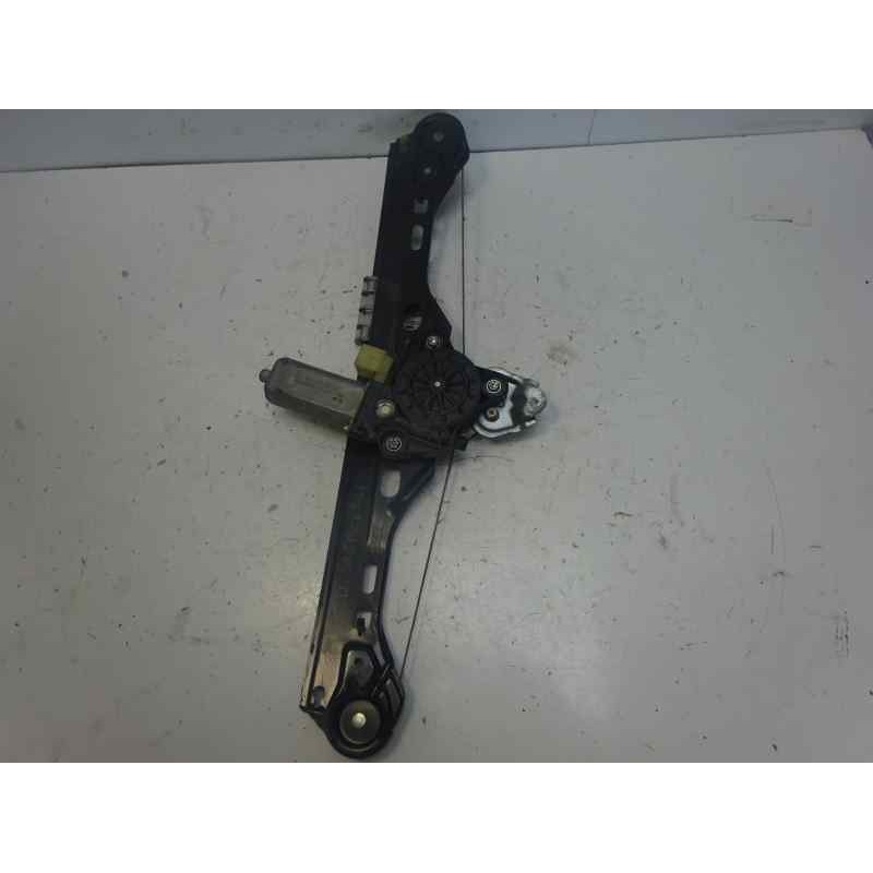 Recambio de elevalunas trasero derecho para mercedes-benz clase c (w203) berlina 270 cdi (203.016) referencia OEM IAM 2037300446