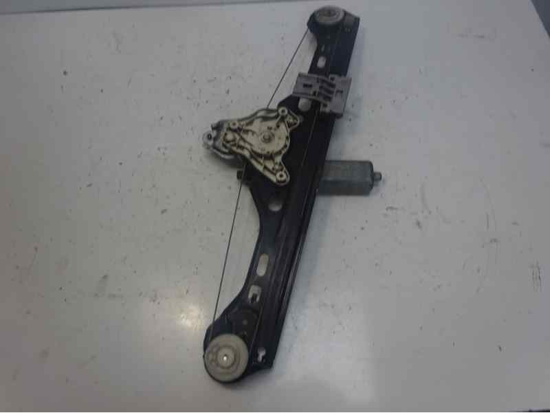 Recambio de elevalunas trasero derecho para mercedes-benz clase c (w203) berlina 270 cdi (203.016) referencia OEM IAM 2037300446