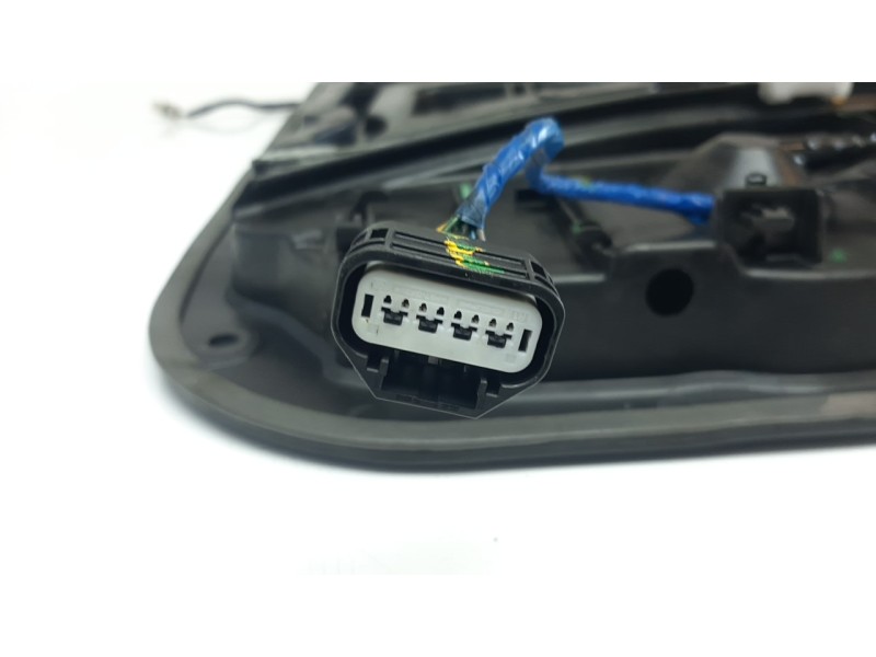 Recambio de elevalunas delantero derecho para kia ceed 1.0 tgdi cat referencia OEM IAM 82481J7000  