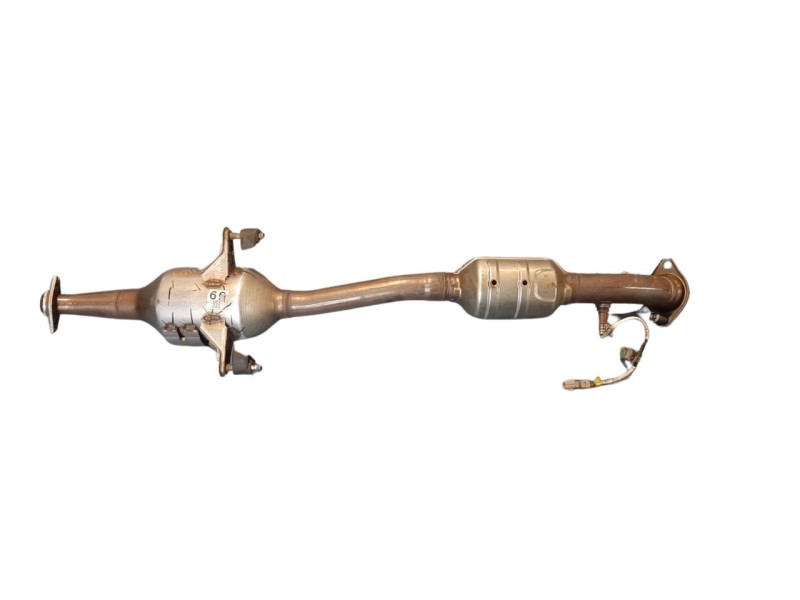 Recambio de catalizador para toyota corolla (e21) referencia OEM IAM 174100TD30  