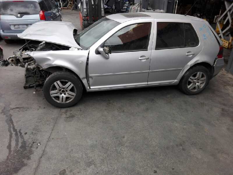 volkswagen golf iv berlina (1j1) del año 2013