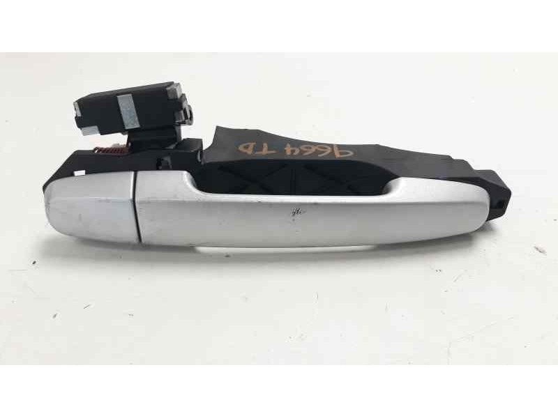 Recambio de maneta exterior trasera derecha para toyota aygo x-clusive referencia OEM IAM 692110H030  