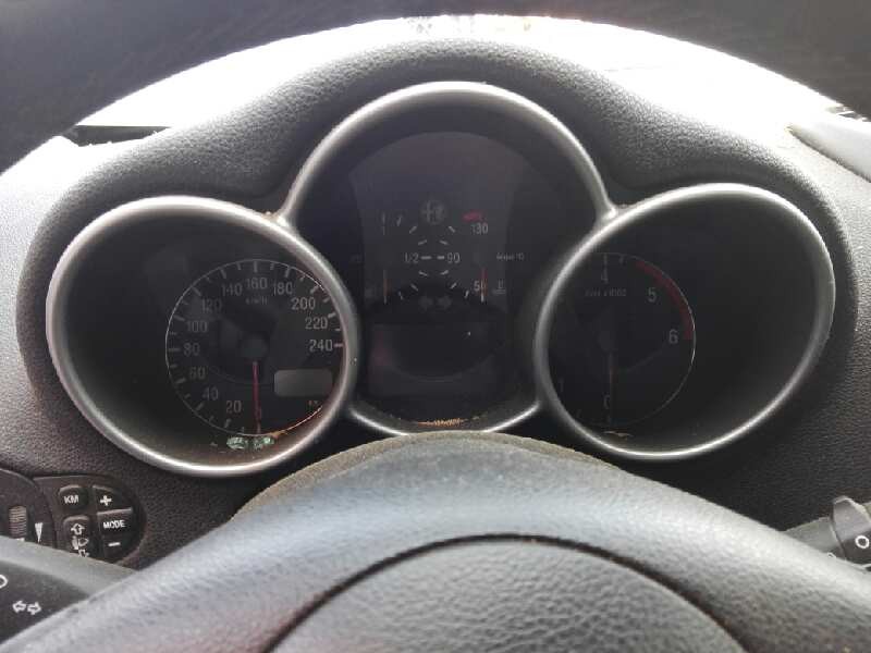 alfa romeo 147 (190) del año 2003