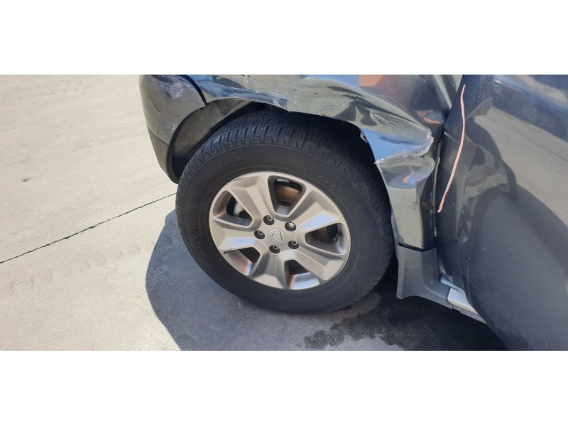 Recambio de mangueta delantera izquierda para dacia duster ambiance 4x2 referencia OEM IAM 8200881824  