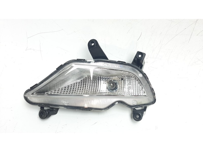 Recambio de faro antiniebla izquierdo para hyundai i20 1.2 16v cat referencia OEM IAM 92201C8100  