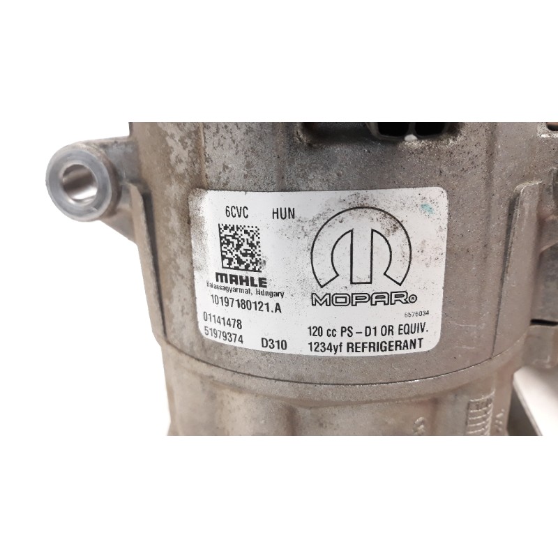 Recambio de compresor aire acondicionado para jeep compass ii 1.4 m-air cat referencia OEM IAM 51979374 320131 