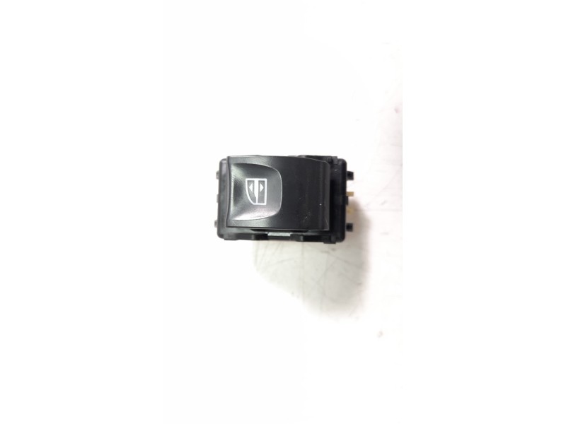 Recambio de mando elevalunas delantero derecho para dacia duster ambiance 4x2 referencia OEM IAM 254217475R IAF040017HQ 