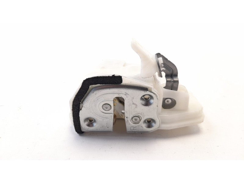 Recambio de cerradura puerta trasera derecha para mazda 2 lim. () 1.5 16v cat referencia OEM IAM DA6C72310  