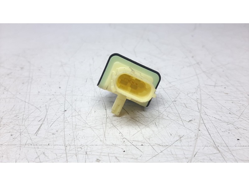 Recambio de sensor para toyota hilux (kun) referencia OEM IAM 898310K050  