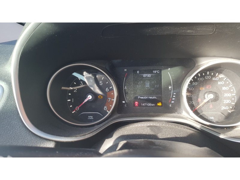 Recambio de cuadro instrumentos para jeep compass ii 1.4 m-air cat referencia OEM IAM 5UT88DX9AI  