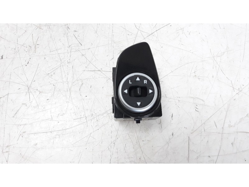 Recambio de mando retrovisor para hyundai i20 1.2 16v cat referencia OEM IAM 299140228  