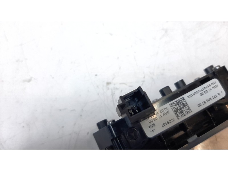 Recambio de interruptor para mercedes-benz cla-klasse (bm 118) cla 250 e (118.385) referencia OEM IAM A1779056700  