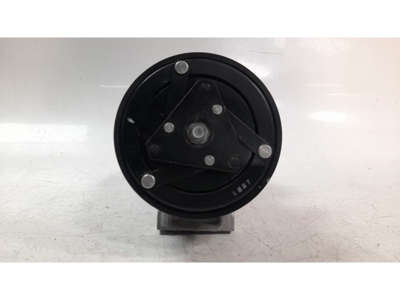 Recambio de compresor aire acondicionado para volvo xc 40 1.5 cat referencia OEM IAM P32260849  CAF560027